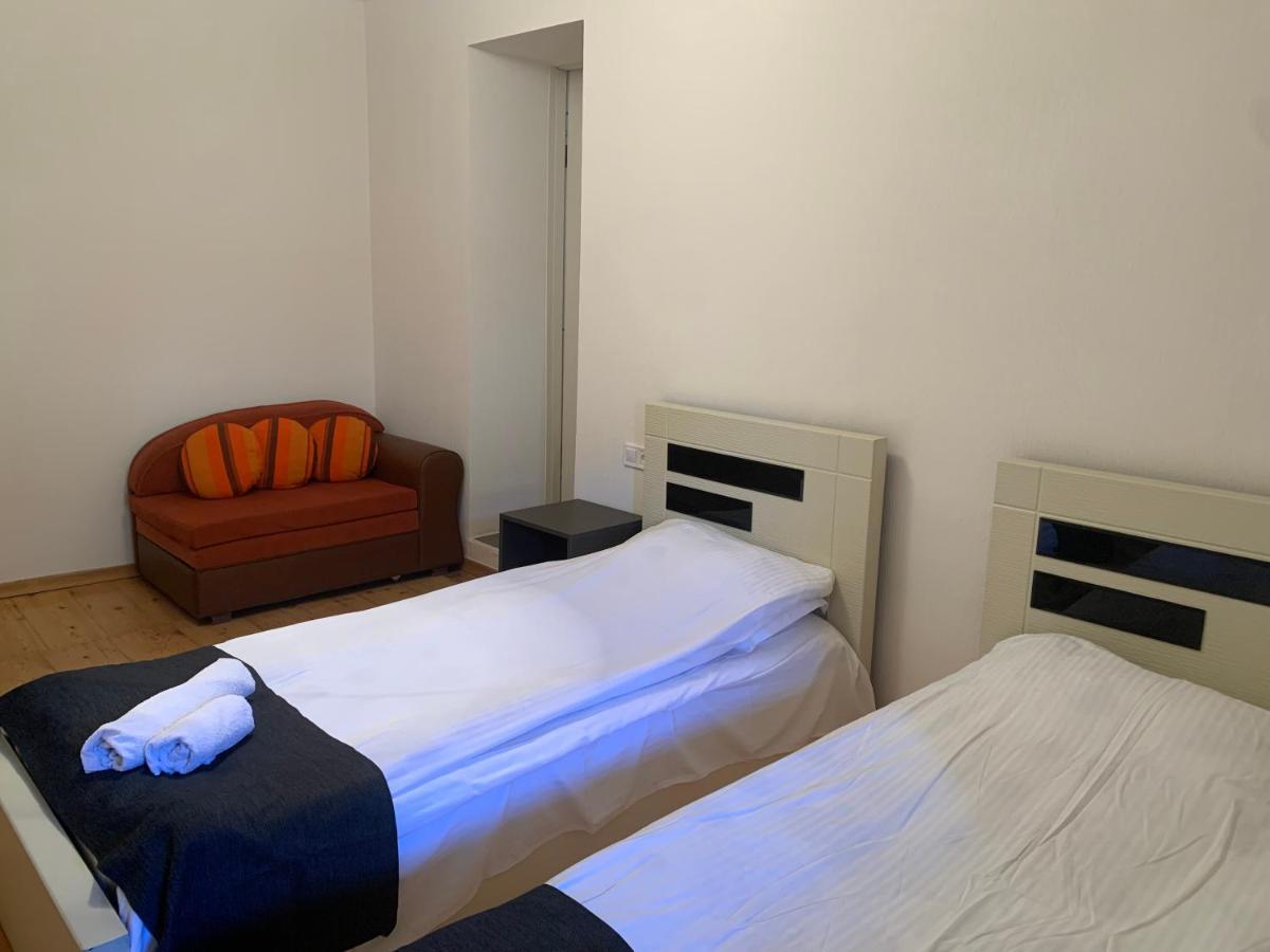 Hotel Lemi Местия Экстерьер фото